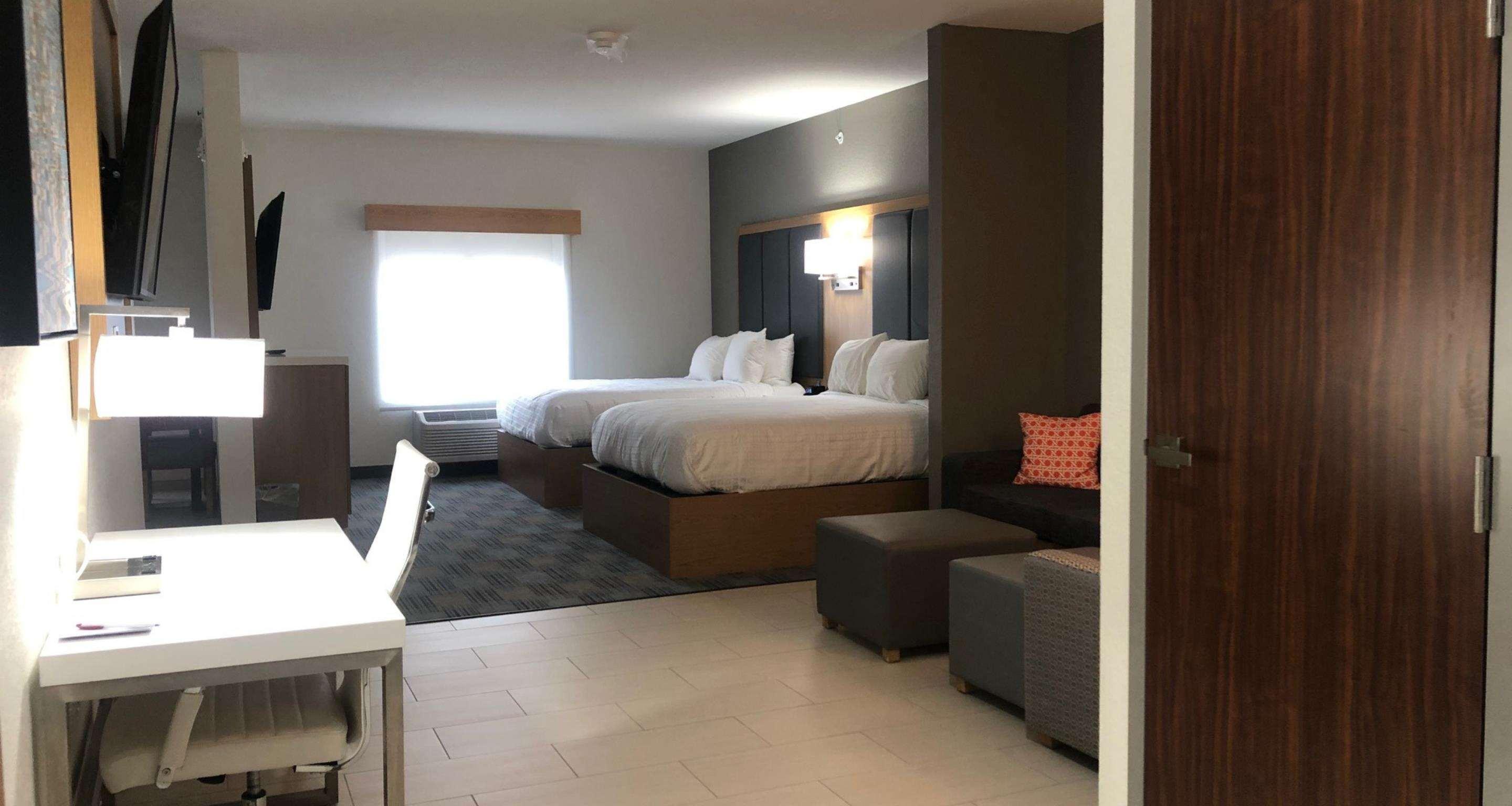 La Quinta Inn & Suites By Wyndham Coralville Iowa City 外观 照片