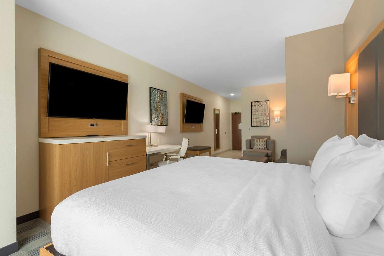 La Quinta Inn & Suites By Wyndham Coralville Iowa City 外观 照片