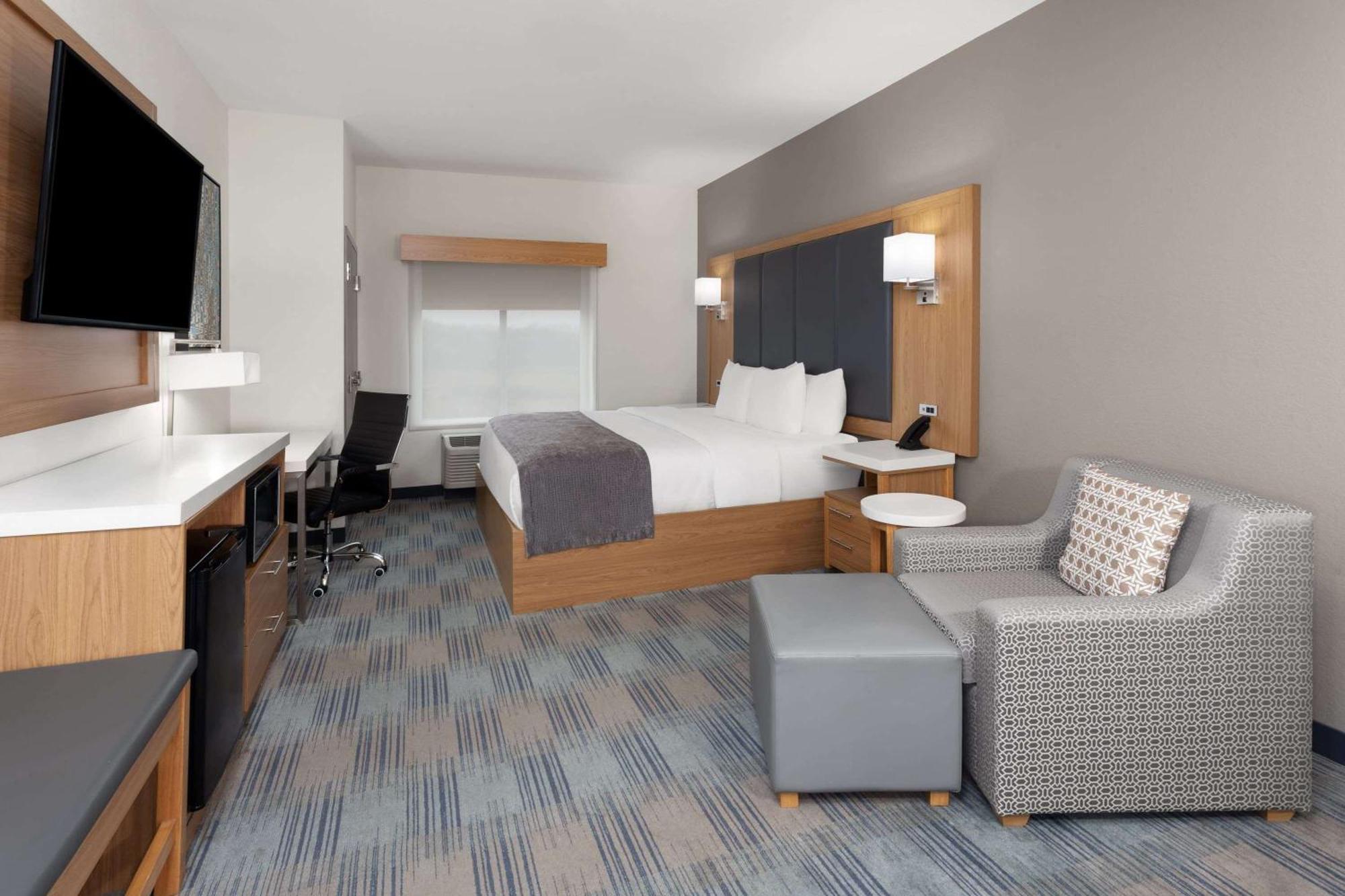 La Quinta Inn & Suites By Wyndham Coralville Iowa City 外观 照片