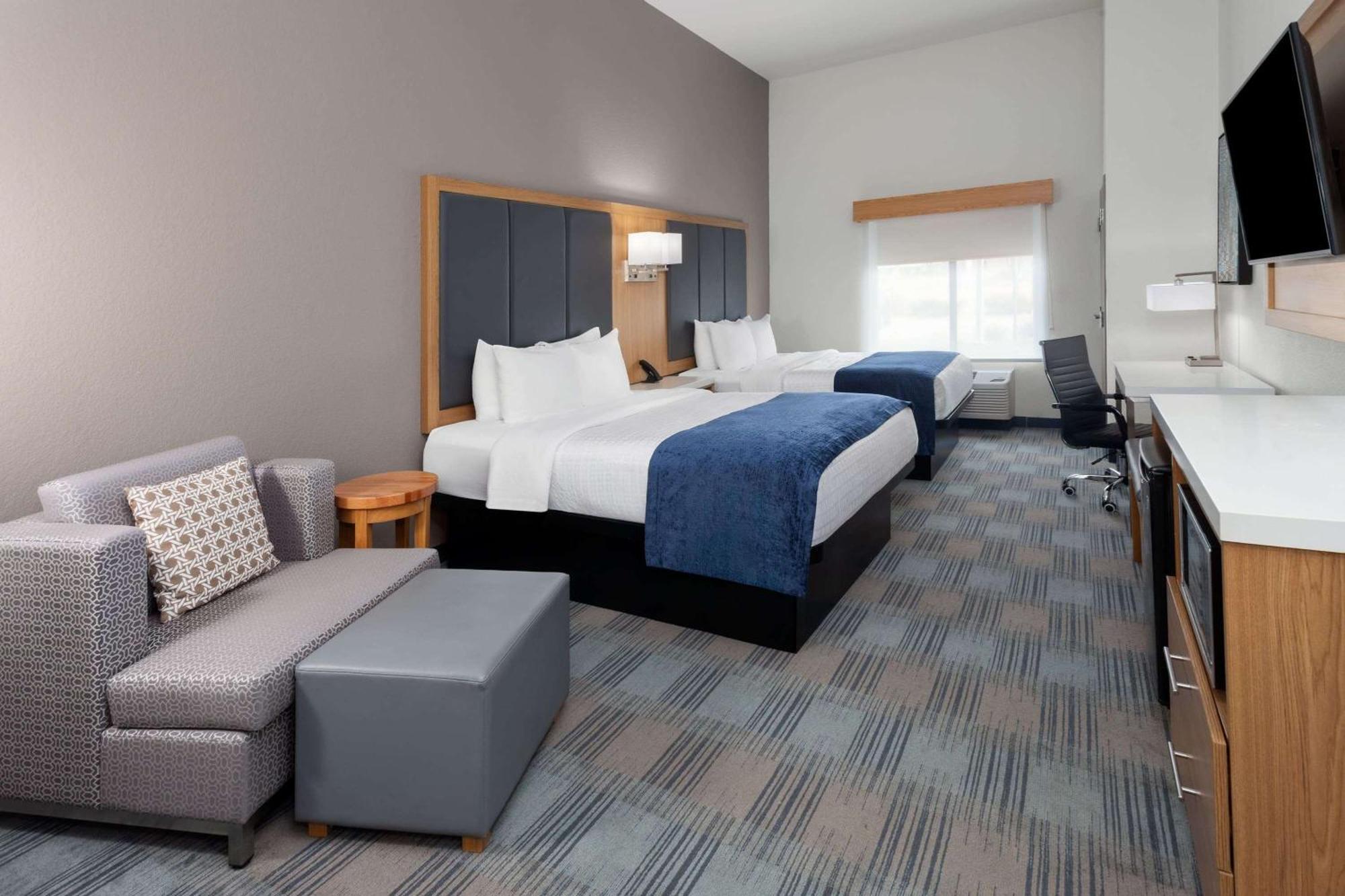 La Quinta Inn & Suites By Wyndham Coralville Iowa City 外观 照片